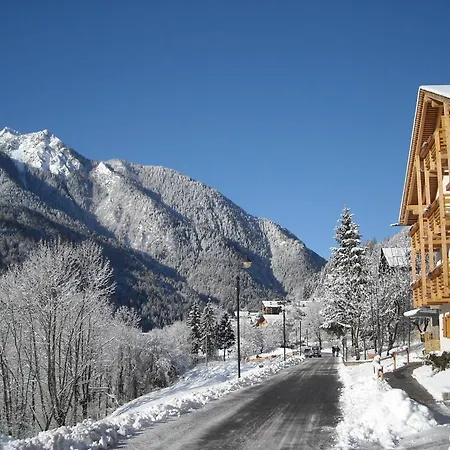 Dolomiti Lodge Villa Gaia-3